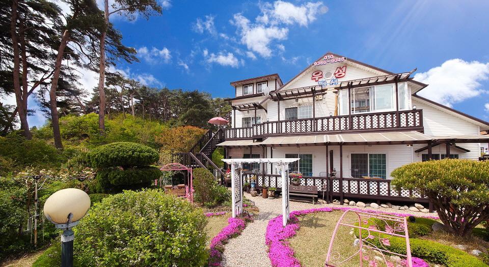 Gyeongpo Woosung Pension Каннын Экстерьер фото