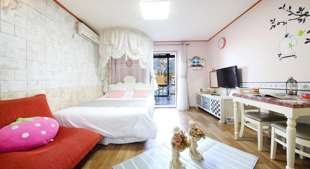 Gyeongpo Woosung Pension Каннын Экстерьер фото