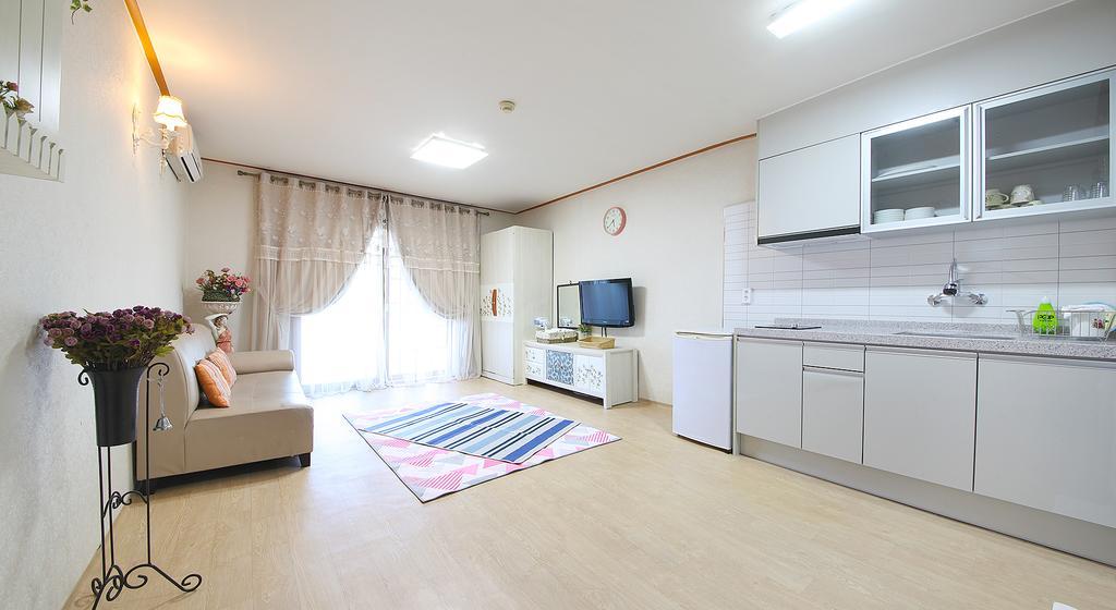 Gyeongpo Woosung Pension Каннын Экстерьер фото