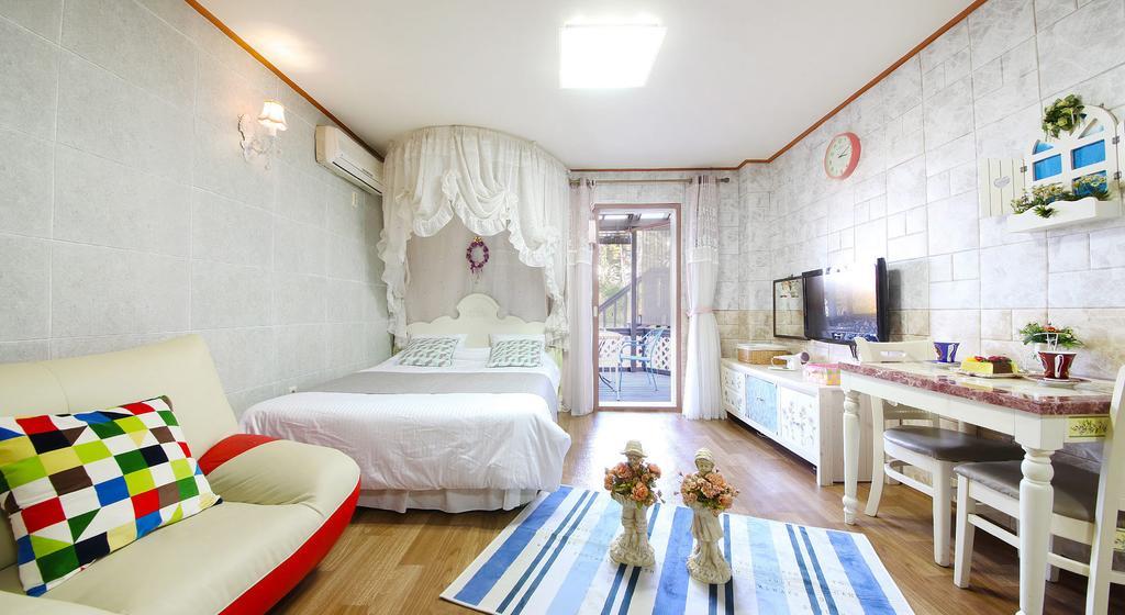 Gyeongpo Woosung Pension Каннын Экстерьер фото